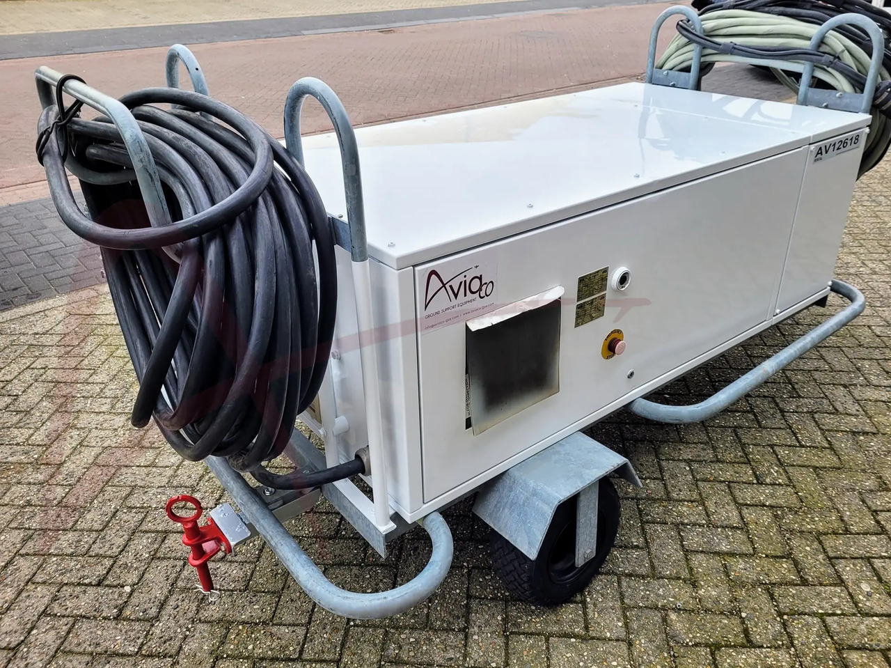 AXA POWER 3GSTS 200/345L - Ground power unit: gambar 2 AXA POWER 3GSTS 200/345L - Ground power unit: gambar 2