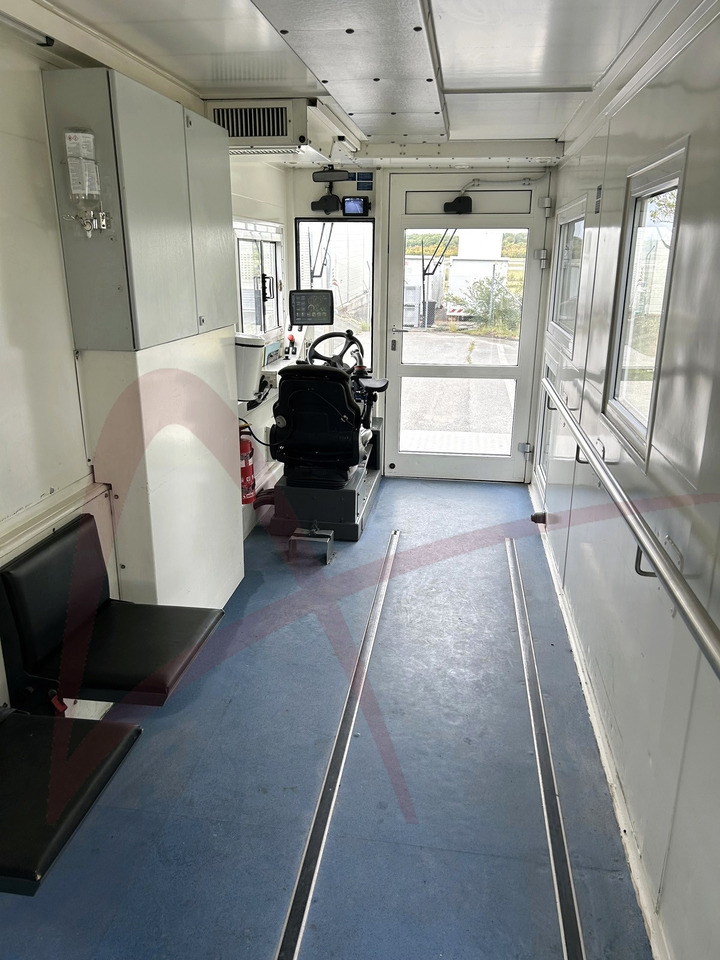 - Ambulift: gambar 2 - Ambulift: gambar 2