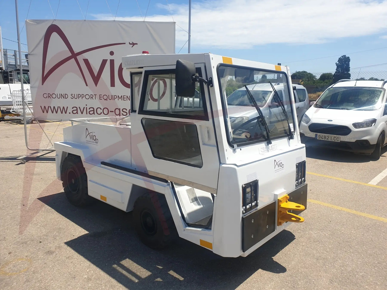 CHARLATTE T135 AC - Traktor bagasi: gambar 3 CHARLATTE T135 AC - Traktor bagasi: gambar 3