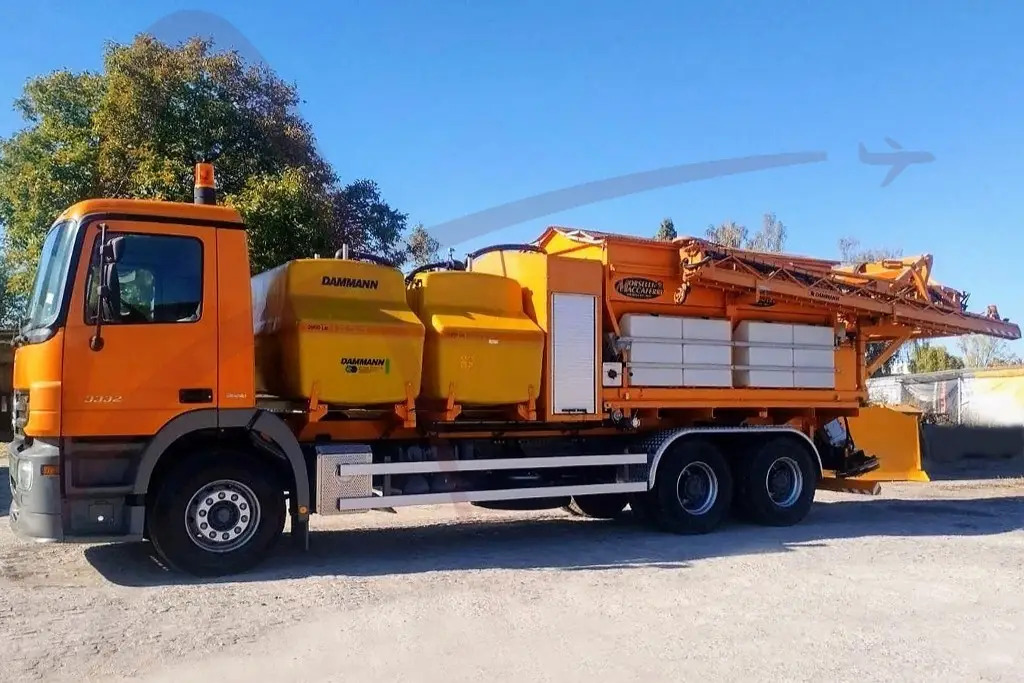DAMMANN FEA 6024 - Kendaraan de-icing: gambar 5 DAMMANN FEA 6024 - Kendaraan de-icing: gambar 5