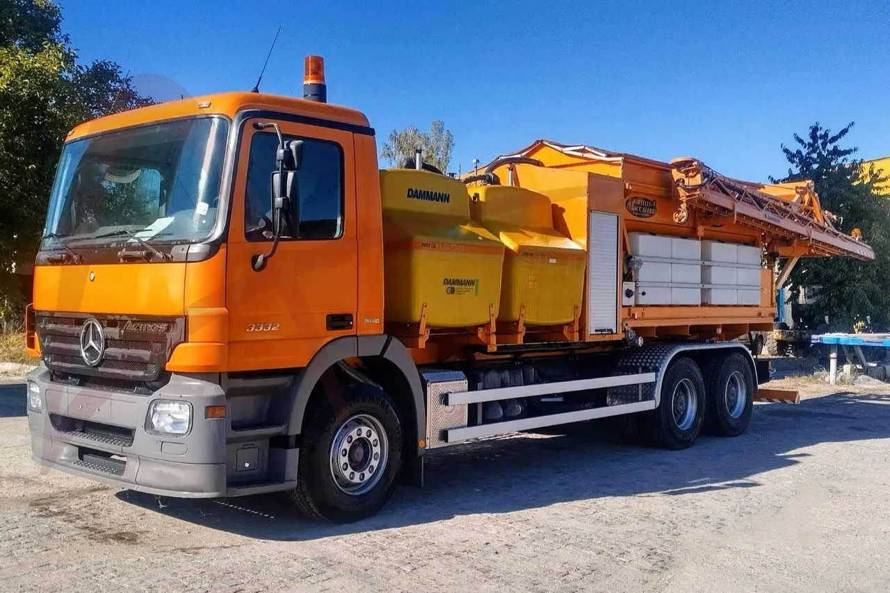 DAMMANN FEA 6024 - Kendaraan de-icing: gambar 3 DAMMANN FEA 6024 - Kendaraan de-icing: gambar 3