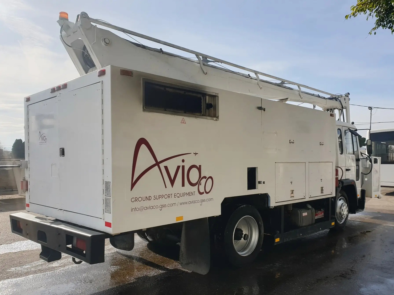 FMC SMD-1200 - Kendaraan de-icing: gambar 3 FMC SMD-1200 - Kendaraan de-icing: gambar 3