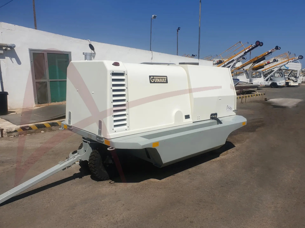 GUINAULT GA120V18D2100 - Ground power unit: gambar 1 GUINAULT GA120V18D2100 - Ground power unit: gambar 1
