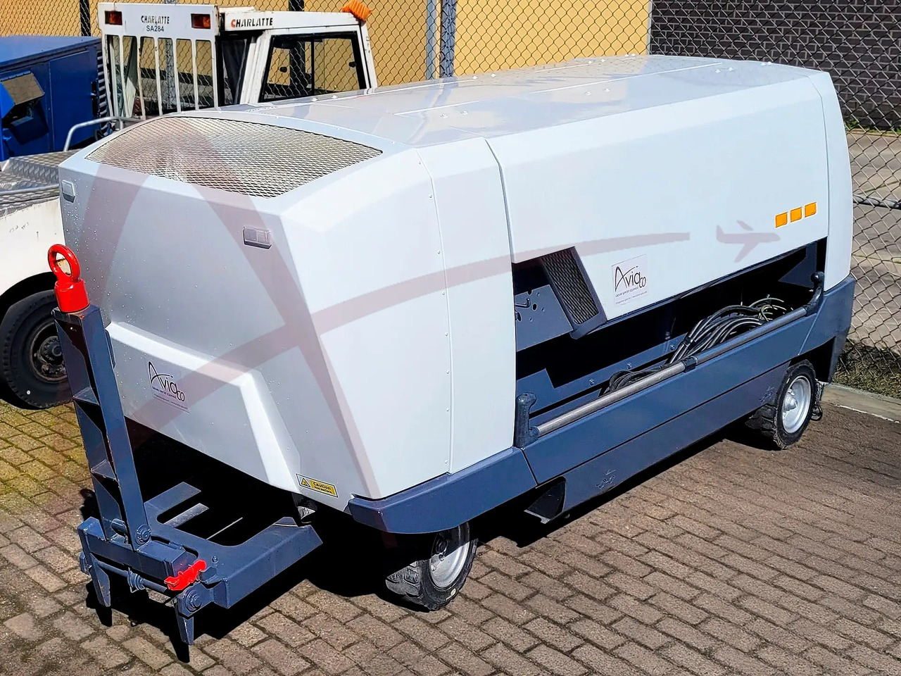 HITZINGER 100MDI1 - Ground power unit: gambar 1 HITZINGER 100MDI1 - Ground power unit: gambar 1