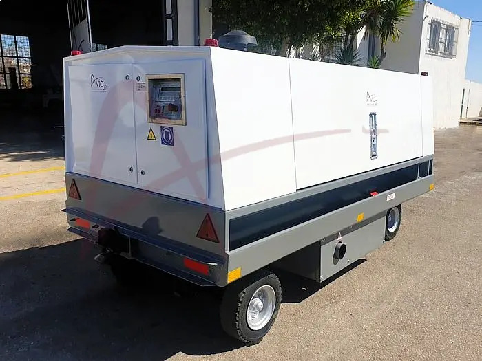 HITZINGER 140MDE18 - Ground power unit: gambar 1 HITZINGER 140MDE18 - Ground power unit: gambar 1