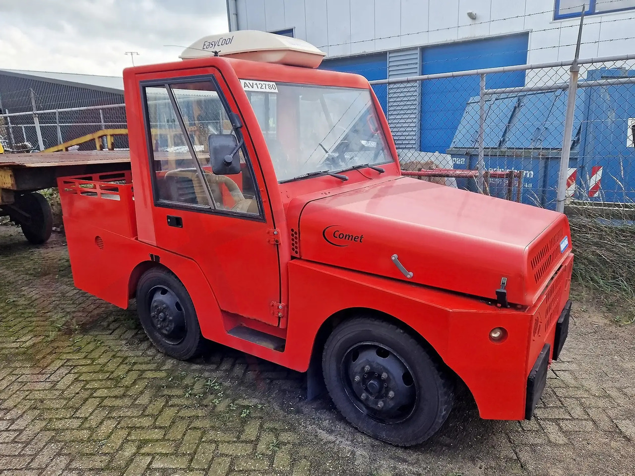 MULAG COMET 4CNG - Traktor bagasi: gambar 1 MULAG COMET 4CNG - Traktor bagasi: gambar 1