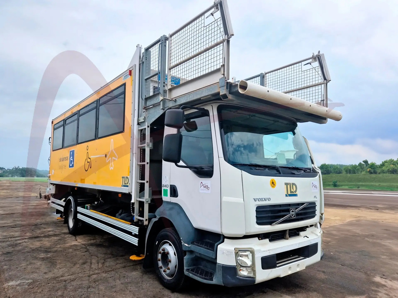 TLD CHTP GM-5,9 - Ambulift: gambar 1 TLD CHTP GM-5,9 - Ambulift: gambar 1