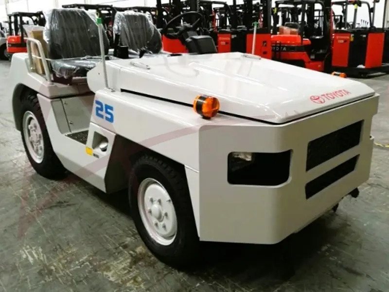 TOYOTA 02-2TD25 - Traktor bagasi: gambar 1 TOYOTA 02-2TD25 - Traktor bagasi: gambar 1