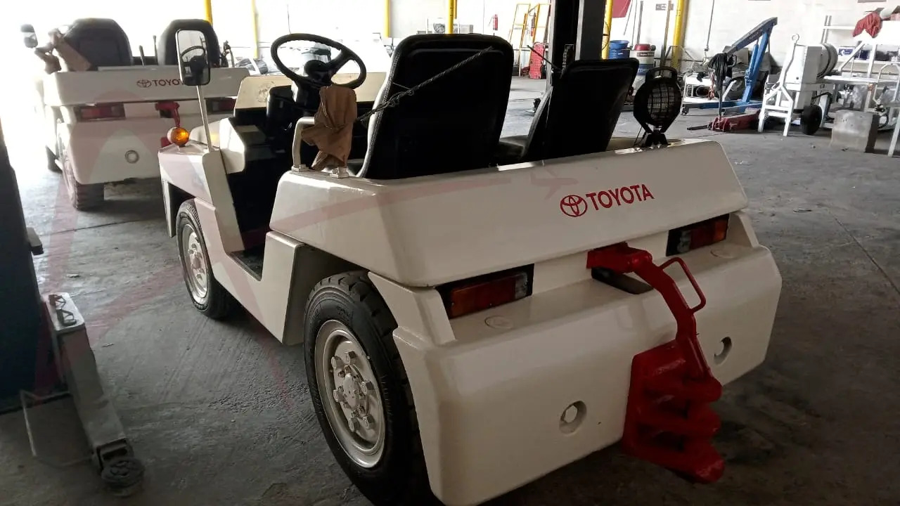 TOYOTA 02-2TD25 - Traktor bagasi: gambar 2 TOYOTA 02-2TD25 - Traktor bagasi: gambar 2
