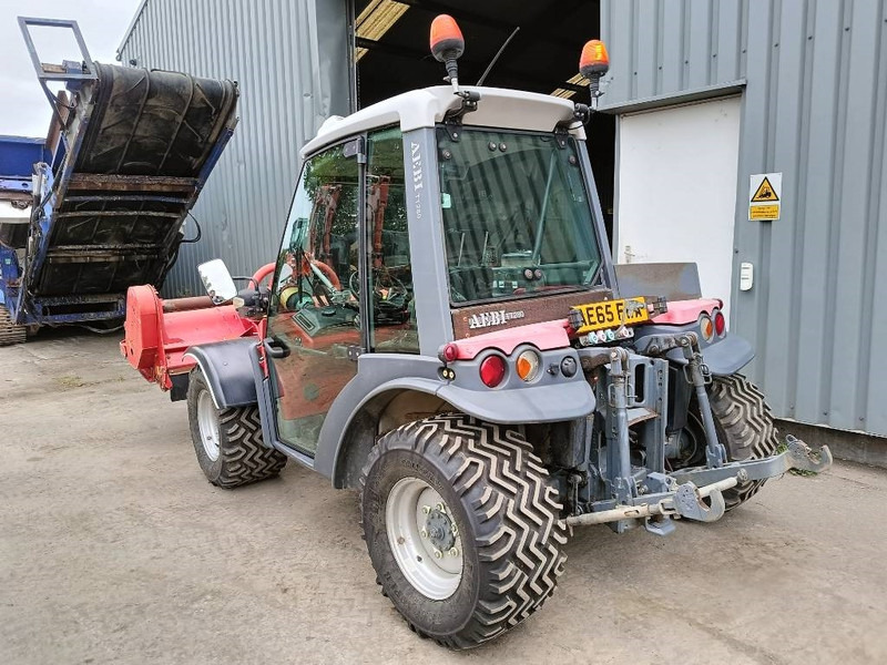 Aebi tt280 TT280 maaier mower airco werktuigdrager CE - Trailer pertanian: gambar 4 Aebi tt280 TT280 maaier mower airco werktuigdrager CE - Trailer pertanian: gambar 4