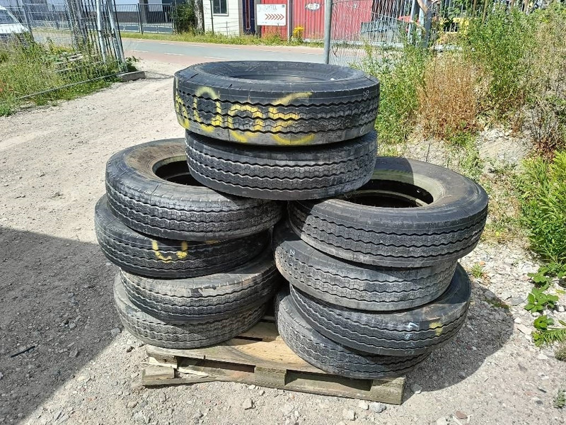 Banden landbouwbanden michelin dunlop 9.5R17.5 + 2 - Roda/ Ban untuk Peralatan konstruksi: gambar 2 Banden landbouwbanden michelin dunlop 9.5R17.5 + 2 - Roda/ Ban untuk Peralatan konstruksi: gambar 2