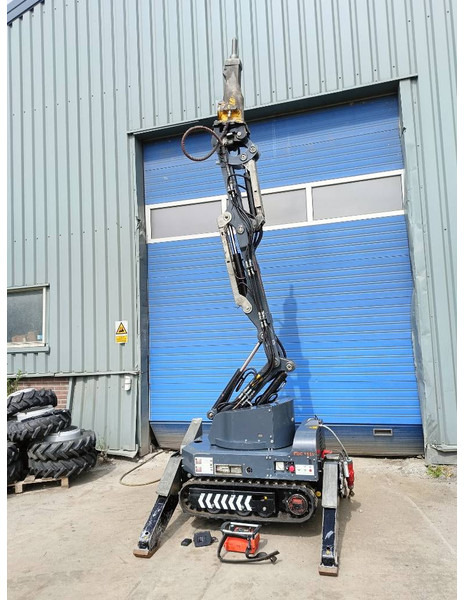 Brokk euroimplementos RDC1510 180 husqvarna robot remote - Ekskavator perayap: gambar 2 Brokk euroimplementos RDC1510 180 husqvarna robot remote - Ekskavator perayap: gambar 2