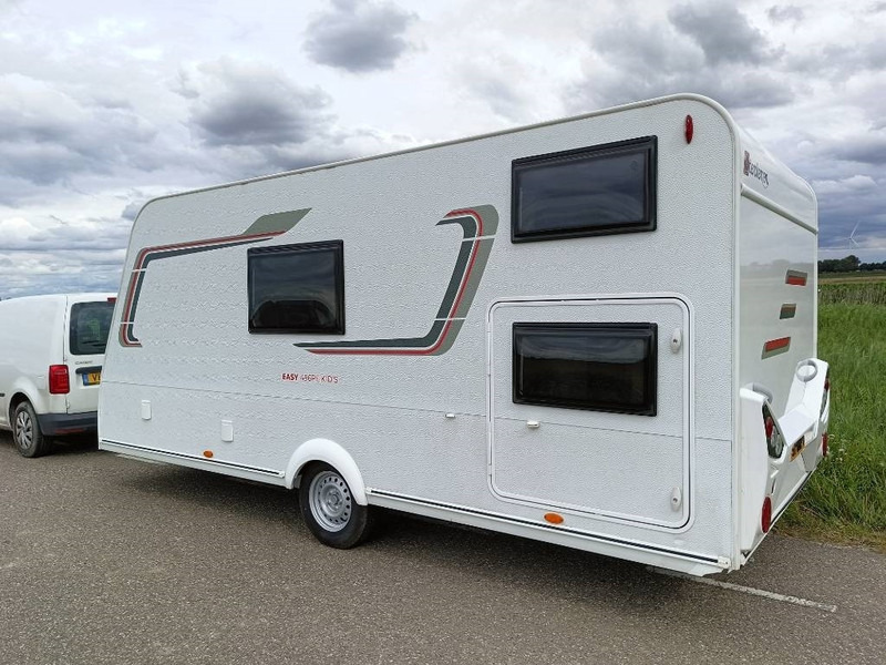 Sterckeman v21 easy 496 pe kids 5-6 m caravan 2021 - Camper: gambar 2 Sterckeman v21 easy 496 pe kids 5-6 m caravan 2021 - Camper: gambar 2