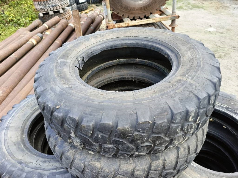 Michelin 6,50 R16 C 7,00R16 C 22/100R16 255/100R16 banden l - Roda/ Ban untuk Peralatan konstruksi: gambar 5 Michelin 6,50 R16 C 7,00R16 C 22/100R16 255/100R16 banden l - Roda/ Ban untuk Peralatan konstruksi: gambar 5