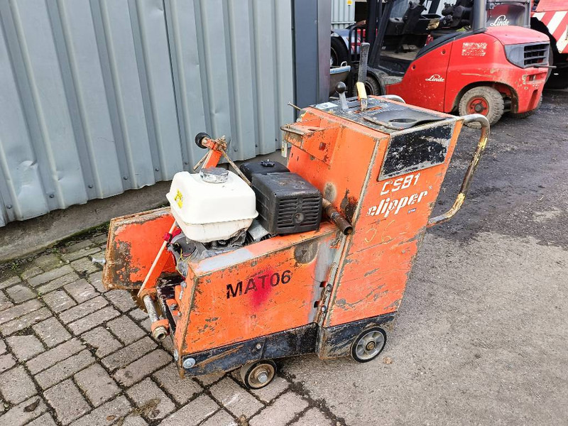 Norton CSB1 clipper zaag betonzaag machine 1994 - Mesin aspal: gambar 1 Norton CSB1 clipper zaag betonzaag machine 1994 - Mesin aspal: gambar 1