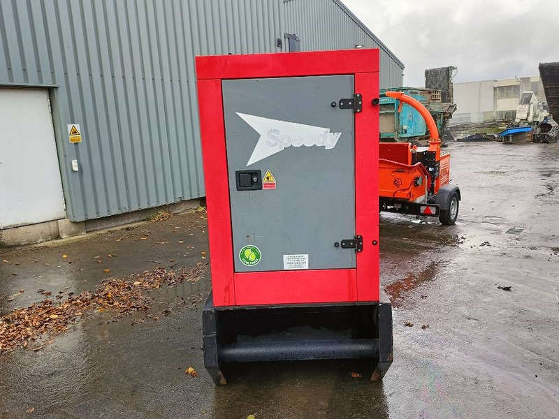 SDMO R220 C3 220 kva generator aggregaat 380V - Genset: gambar 5 SDMO R220 C3 220 kva generator aggregaat 380V - Genset: gambar 5