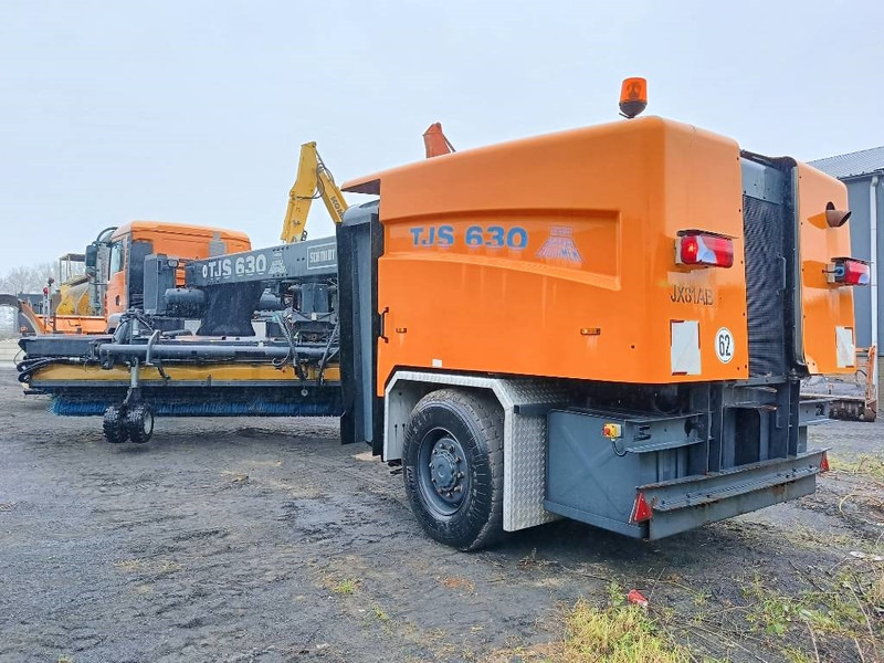 Schmidt TSJ630 man runway snow cleaning sneeuwschuif 2008 - Bajak salju untuk Peralatan pertanian: gambar 4 Schmidt TSJ630 man runway snow cleaning sneeuwschuif 2008 - Bajak salju untuk Peralatan pertanian: gambar 4