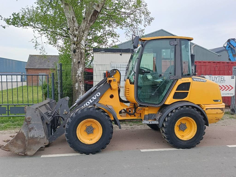 Volvo L 20 F-P shovel wiellader loader lader 2012 bak - Wheel loader: gambar 1 Volvo L 20 F-P shovel wiellader loader lader 2012 bak - Wheel loader: gambar 1