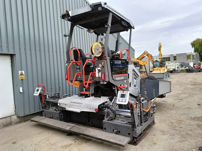 Paver aspal Volvo P 2870 D paver finisher asfaltmachine 2020: gambar 9 Paver aspal Volvo P 2870 D paver finisher asfaltmachine 2020: gambar 9