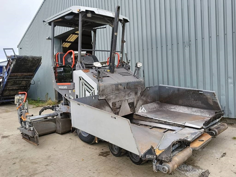 Volvo P 2870 D paver finisher asfaltmachine 2020 - Paver aspal: gambar 5 Volvo P 2870 D paver finisher asfaltmachine 2020 - Paver aspal: gambar 5