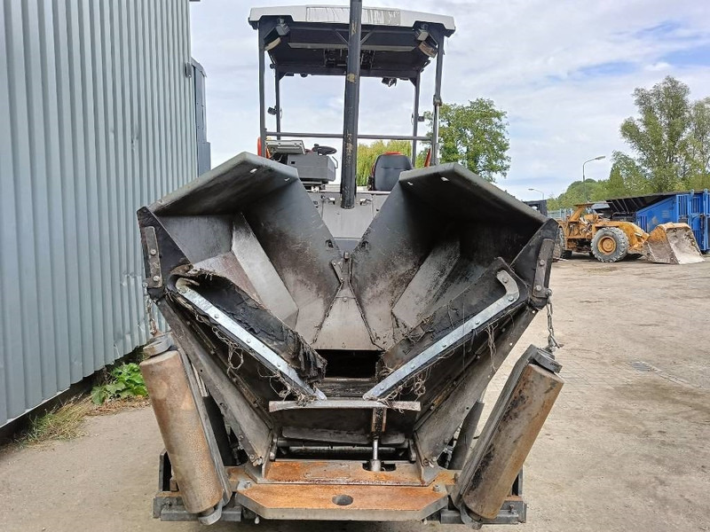 Volvo P 2870 D paver finisher asfaltmachine 2020 - Paver aspal: gambar 3 Volvo P 2870 D paver finisher asfaltmachine 2020 - Paver aspal: gambar 3