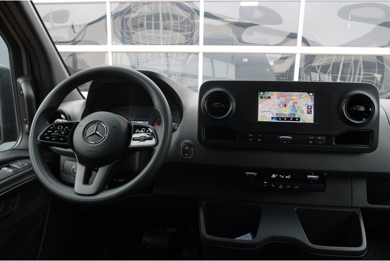 Mercedes-Benz Sprinter 519 CDI L2H2 4X4 AUT/ 2X DEUR/ 3,5T/ MBUX/ CAMERA/ ETC. - Van panel: gambar 5 Mercedes-Benz Sprinter 519 CDI L2H2 4X4 AUT/ 2X DEUR/ 3,5T/ MBUX/ CAMERA/ ETC. - Van panel: gambar 5