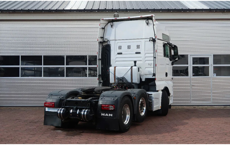 MAN TGX 26.580 6X2/ RETARDER/ STEERED-PUSHER/ PTO/ ETC - Tractor head: gambar 4 MAN TGX 26.580 6X2/ RETARDER/ STEERED-PUSHER/ PTO/ ETC - Tractor head: gambar 4