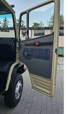 MERCEDES-BENZ 814 DA T2 Vario 4x4 Allrad... - Van flatbed: gambar 5 MERCEDES-BENZ 814 DA T2 Vario 4x4 Allrad... - Van flatbed: gambar 5