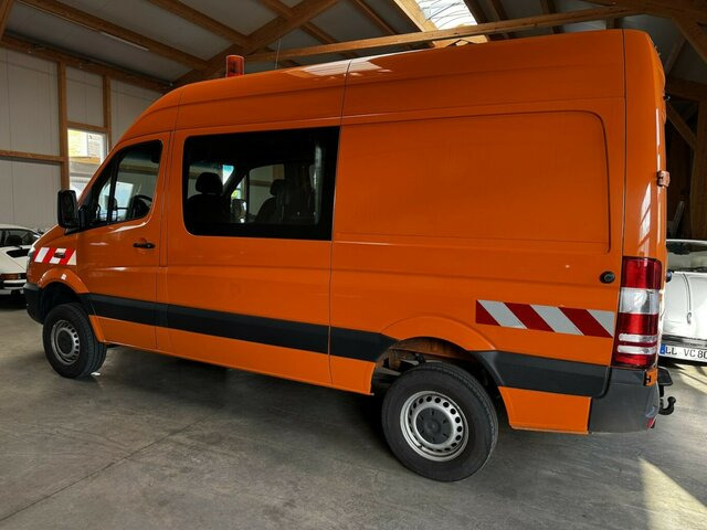MERCEDES-BENZ Sprinter 316 CDI 4x4 Allrad 5-Sitzer... - Van panel, Van kombi: gambar 3 MERCEDES-BENZ Sprinter 316 CDI 4x4 Allrad 5-Sitzer... - Van panel, Van kombi: gambar 3