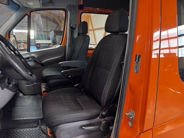 MERCEDES-BENZ Sprinter 316 CDI 4x4 Allrad L2H2 1. Hand! - Van panel, Van kombi: gambar 4 MERCEDES-BENZ Sprinter 316 CDI 4x4 Allrad L2H2 1. Hand! - Van panel, Van kombi: gambar 4