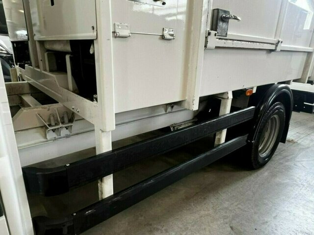 MERCEDES-BENZ Sprinter 516 CDI Müllwagen Papierkorbsammelfzg.... - Truk sampah: gambar 2 MERCEDES-BENZ Sprinter 516 CDI Müllwagen Papierkorbsammelfzg.... - Truk sampah: gambar 2