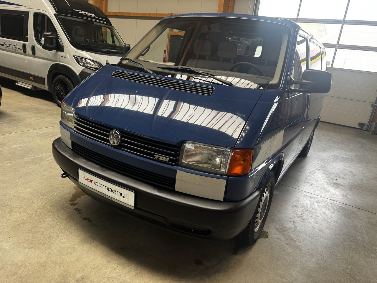 Volkswagen T4 2.5 TDI Syncro 1. Hand - Van kecil: gambar 2 Volkswagen T4 2.5 TDI Syncro 1. Hand - Van kecil: gambar 2