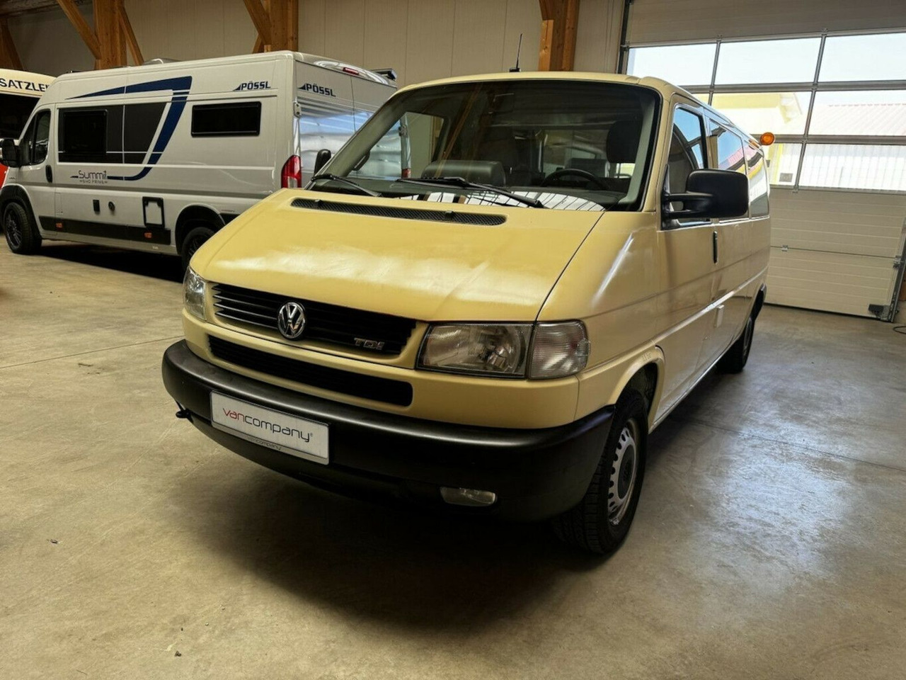 Volkswagen T4 2.5 TDI Syncro 4x4 lang 1. Hand! - Van penumpang: gambar 3 Volkswagen T4 2.5 TDI Syncro 4x4 lang 1. Hand! - Van penumpang: gambar 3