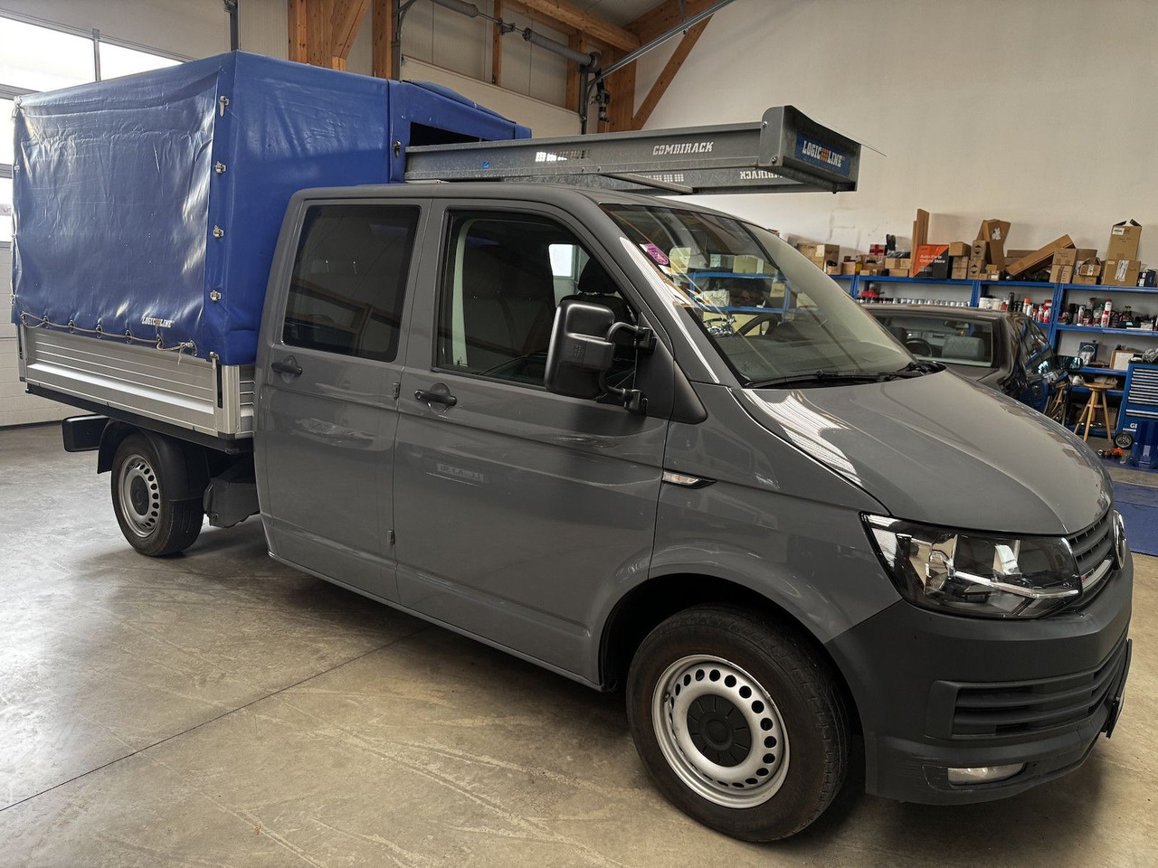 Volkswagen T6 Doka 2.0 TDI 4Motion Plane puregrey - Van dengan terpal samping, Van kombi: gambar 4 Volkswagen T6 Doka 2.0 TDI 4Motion Plane puregrey - Van dengan terpal samping, Van kombi: gambar 4