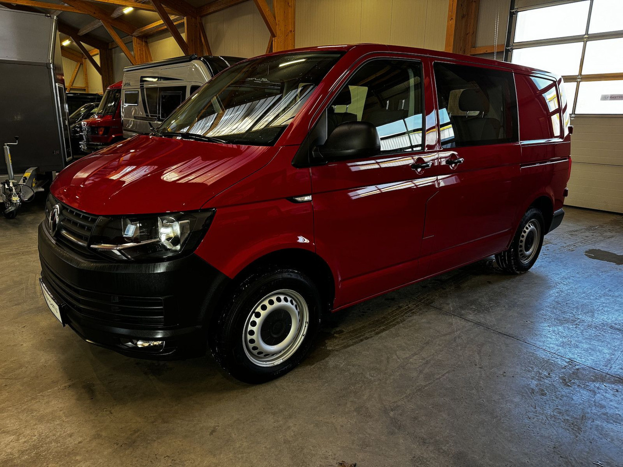 Volkswagen T6 Doka Kasten 6-Sitzer 2.0 TDI 4Motion - Van kecil, Van kombi: gambar 1 Volkswagen T6 Doka Kasten 6-Sitzer 2.0 TDI 4Motion - Van kecil, Van kombi: gambar 1
