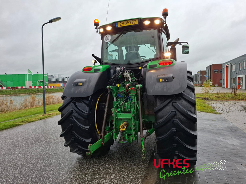 John Deere 6215 R - Traktor: gambar 5 John Deere 6215 R - Traktor: gambar 5