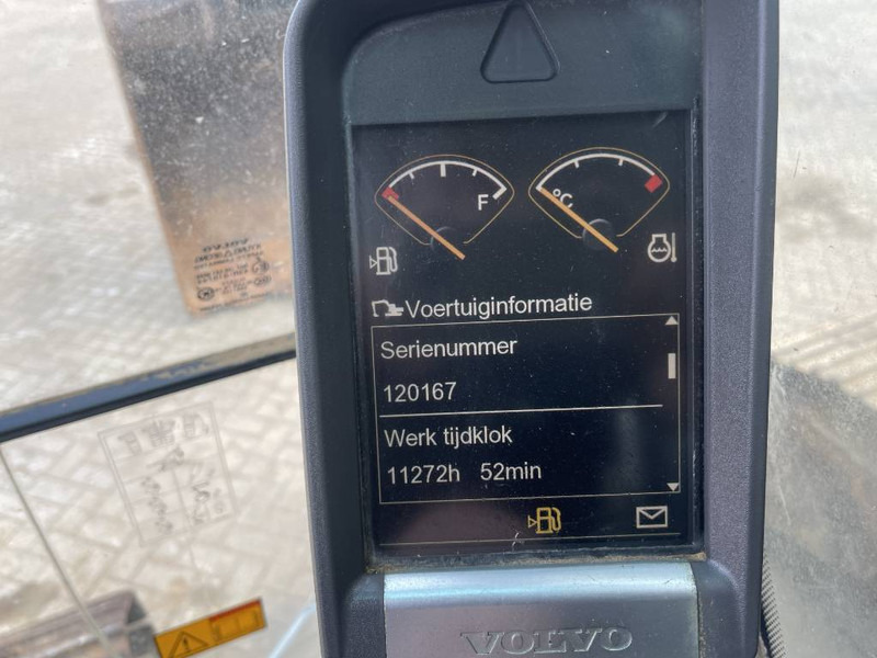 Ekskavator perayap Volvo EC 240 C N L 2009 CE: gambar 10