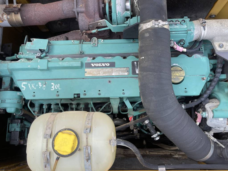 Ekskavator perayap Volvo EC 240 C N L 2009 CE: gambar 12