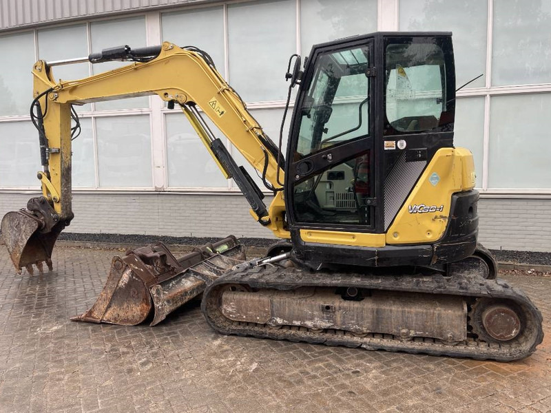 Yanmar Vio 80-1A 2017 CE - Ekskavator mini: gambar 4 Yanmar Vio 80-1A 2017 CE - Ekskavator mini: gambar 4