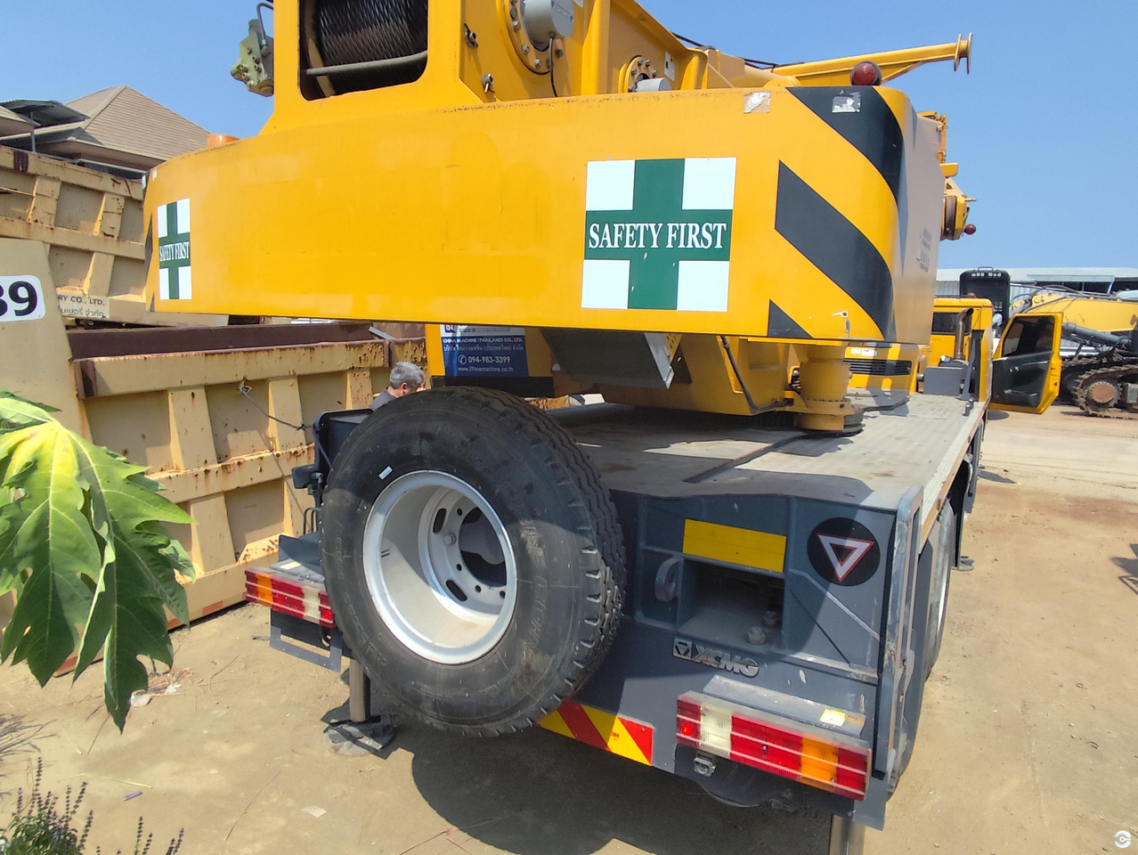 XCMG XCT30_Y 30ton truck crane with diesel engine price - Peralatan konstruksi: gambar 2 XCMG XCT30_Y 30ton truck crane with diesel engine price - Peralatan konstruksi: gambar 2