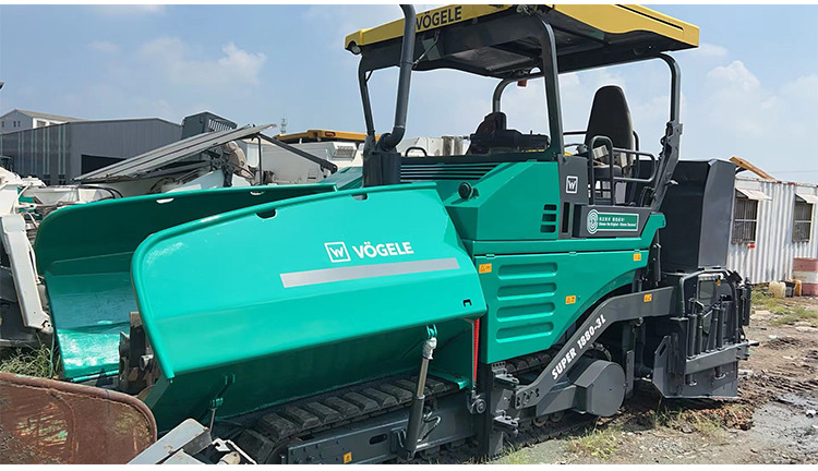 VOGELE S1880-3L  Used paver laying machine 10m concrete road asphalt paver - Paver aspal: gambar 1 VOGELE S1880-3L  Used paver laying machine 10m concrete road asphalt paver - Paver aspal: gambar 1