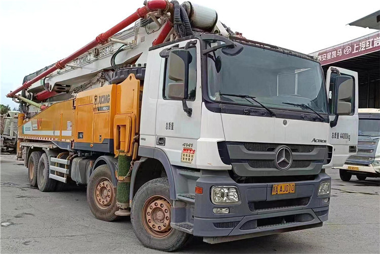 XCMG Hb62V Euro 5 2019 Year Second Hand Truck-Mounted Concrete Pump Truck - Truk pompa beton: gambar 2 XCMG Hb62V Euro 5 2019 Year Second Hand Truck-Mounted Concrete Pump Truck - Truk pompa beton: gambar 2