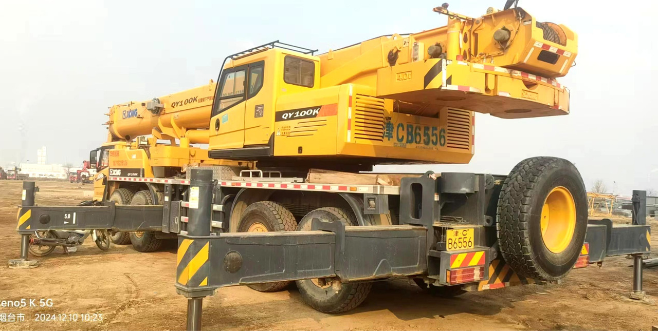 XCMG Official 75t Used Mini Truck Crane QY75K Small Mobile cCrane With High Quality - Derek bergerak: gambar 2 XCMG Official 75t Used Mini Truck Crane QY75K Small Mobile cCrane With High Quality - Derek bergerak: gambar 2