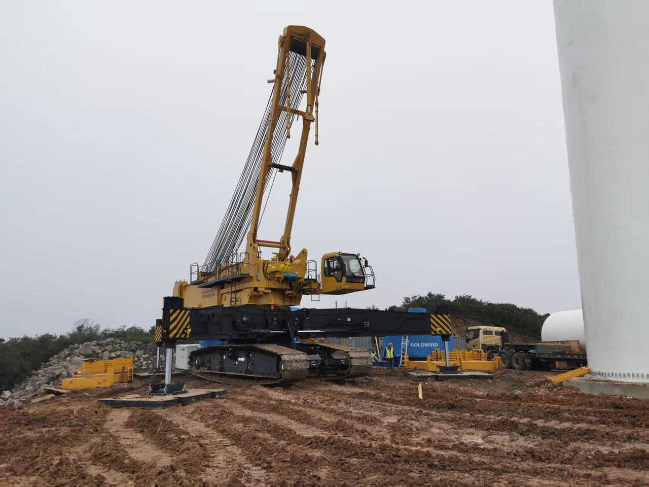 XCMG Official Construction Mobile Crane XGC2100W 110Ton Used Hydraulic Crawler Crane - Derek perayap: gambar 2 XCMG Official Construction Mobile Crane XGC2100W 110Ton Used Hydraulic Crawler Crane - Derek perayap: gambar 2