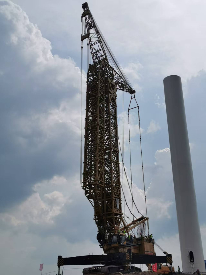 Derek perayap XCMG Official Construction Mobile Crane XGC2100W 110Ton Used Hydraulic Crawler Crane: gambar 6 Derek perayap XCMG Official Construction Mobile Crane XGC2100W 110Ton Used Hydraulic Crawler Crane: gambar 6