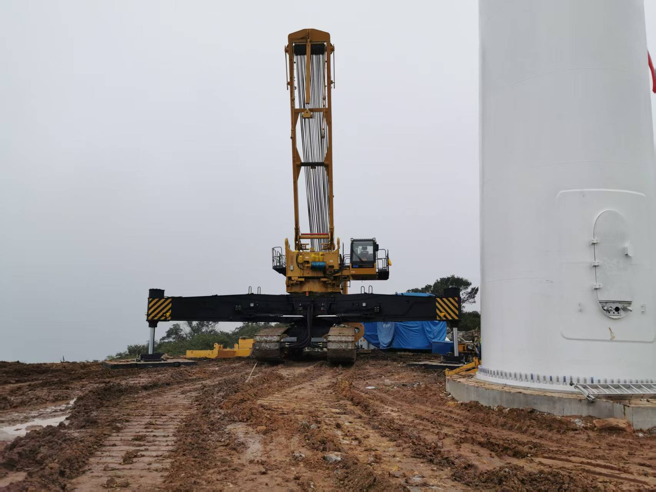 Derek perayap XCMG Official Construction Mobile Crane XGC2100W 110Ton Used Hydraulic Crawler Crane: gambar 11 Derek perayap XCMG Official Construction Mobile Crane XGC2100W 110Ton Used Hydraulic Crawler Crane: gambar 11