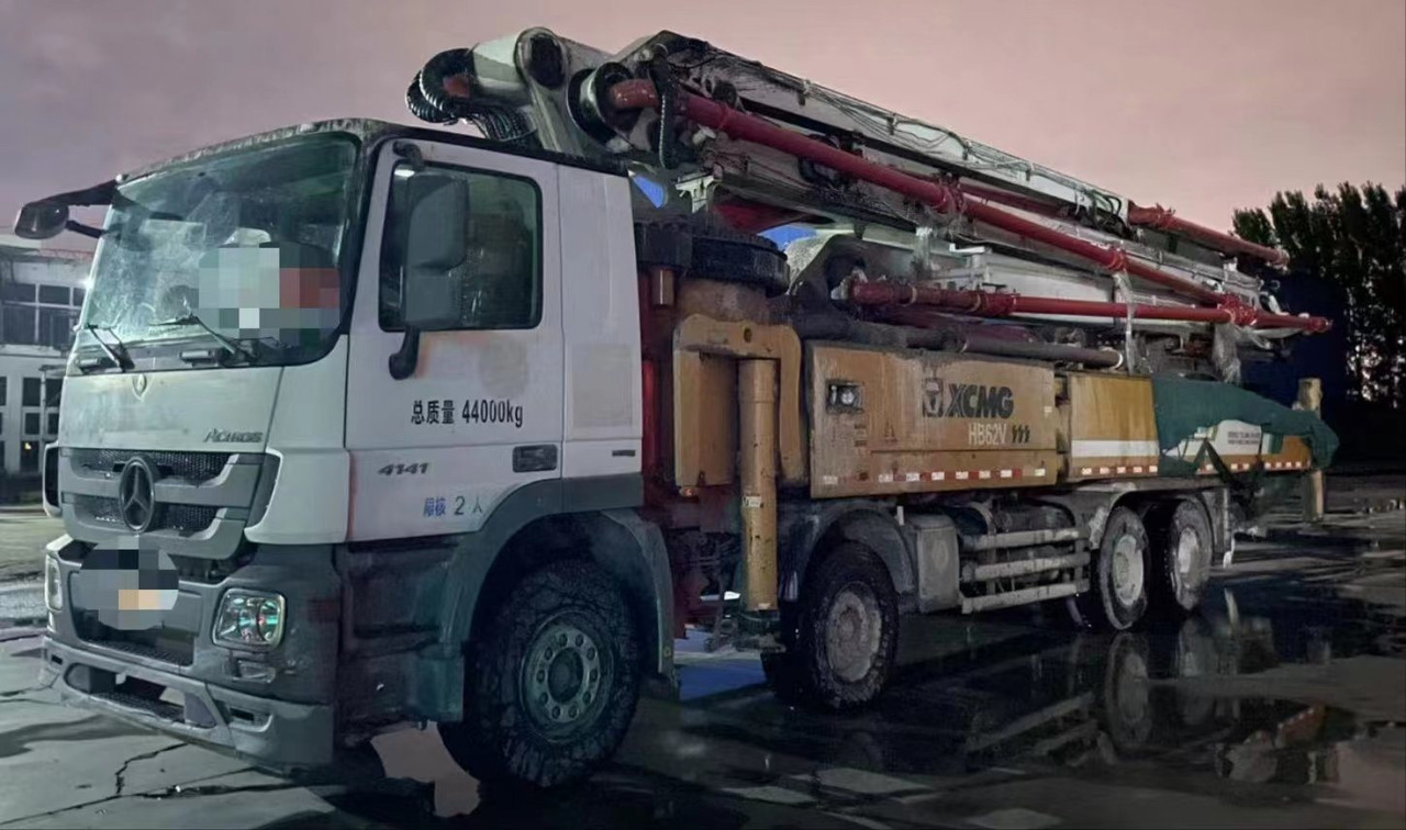 XCMG Official Hb58V Used 58m Mobile Concrete Pump Truck Second Hand 2019 - Truk pompa beton: gambar 4 XCMG Official Hb58V Used 58m Mobile Concrete Pump Truck Second Hand 2019 - Truk pompa beton: gambar 4
