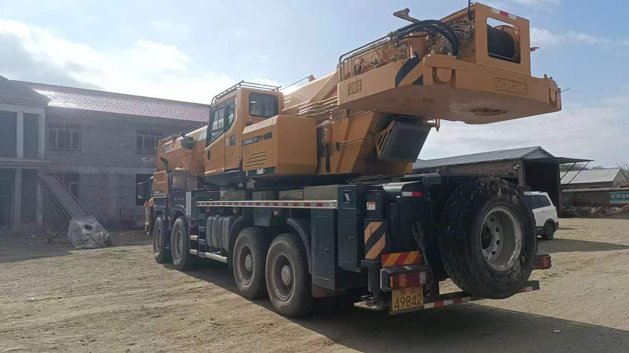 XCMG Official Price Of Mobile Crane QY80K6C Second Hand Boom Truck Crane Price List - Derek bergerak: gambar 5 XCMG Official Price Of Mobile Crane QY80K6C Second Hand Boom Truck Crane Price List - Derek bergerak: gambar 5