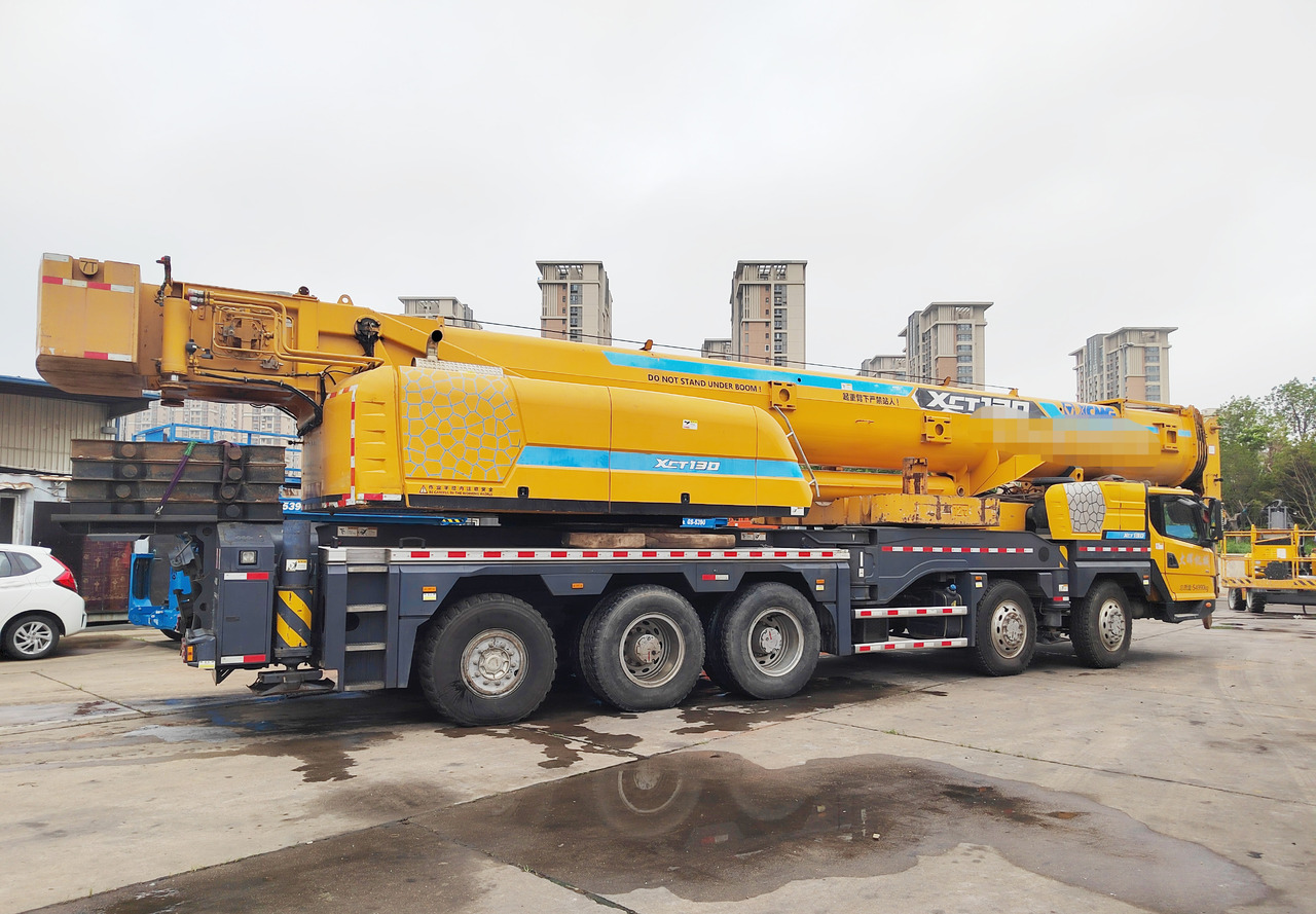 XCMG Official Second Hand 100 Ton Truck Crane XCT100 Hydraulic Mobile Crane Hot Sale - Derek bergerak: gambar 2 XCMG Official Second Hand 100 Ton Truck Crane XCT100 Hydraulic Mobile Crane Hot Sale - Derek bergerak: gambar 2