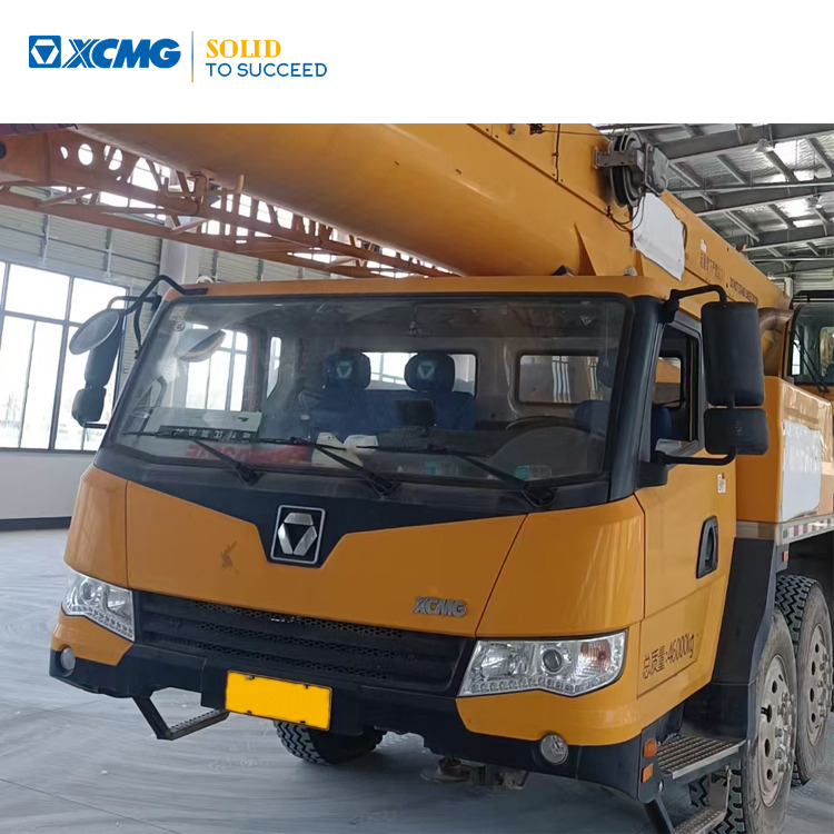 XCMG Official Second Hand 70 Ton Mobile Crane QY70K5D_1 Truck Mounted Crane - Derek bergerak: gambar 1 XCMG Official Second Hand 70 Ton Mobile Crane QY70K5D_1 Truck Mounted Crane - Derek bergerak: gambar 1